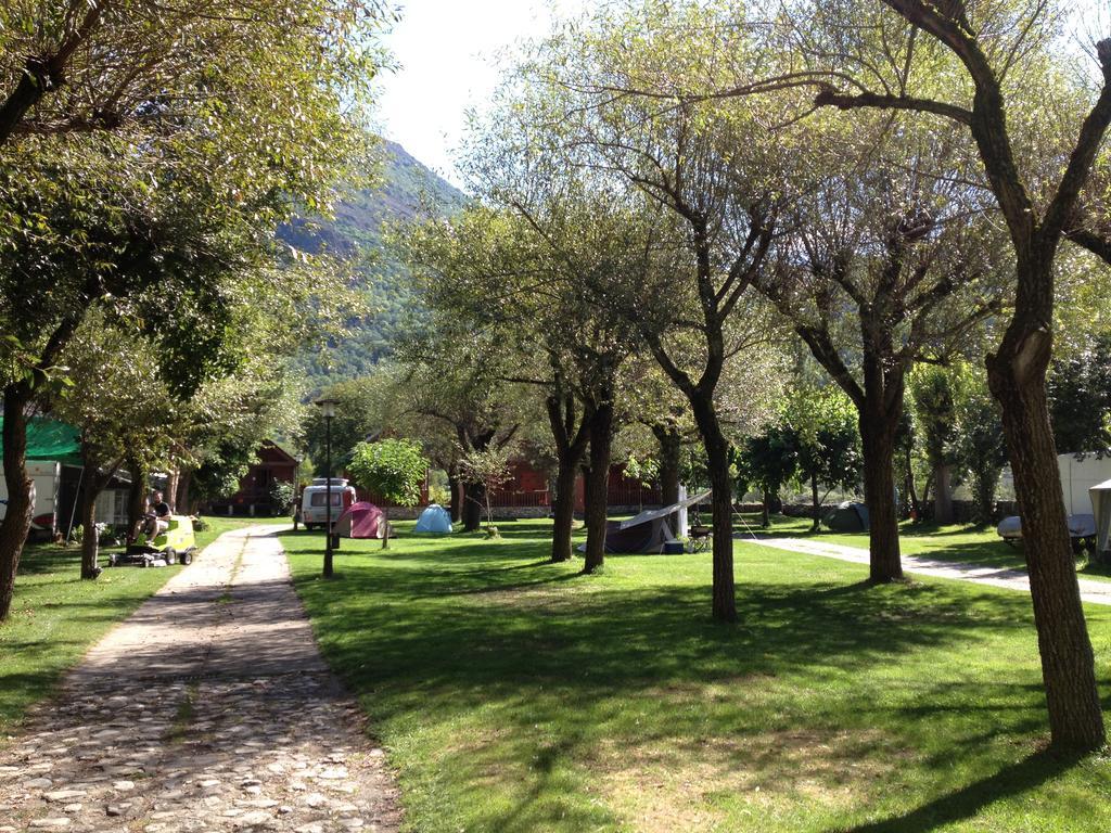 Camping Boneta Barruera Bagian luar foto