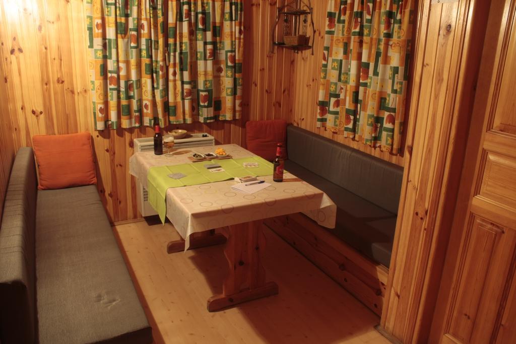 Camping Boneta Barruera Ruang foto