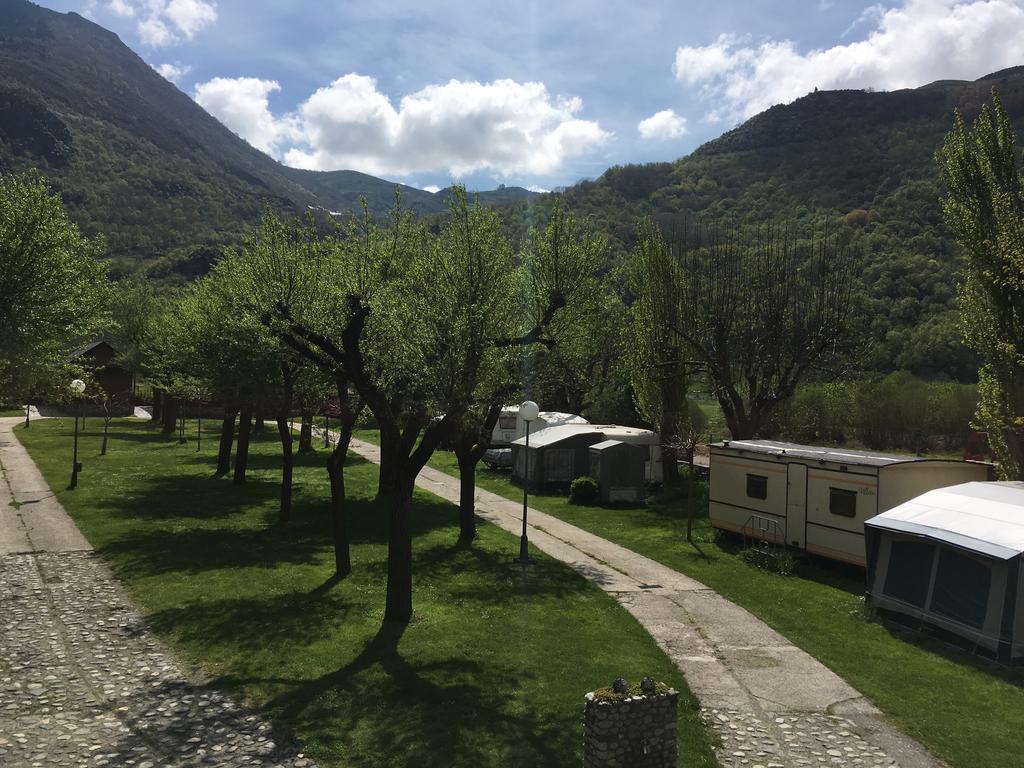 Camping Boneta Barruera Bagian luar foto